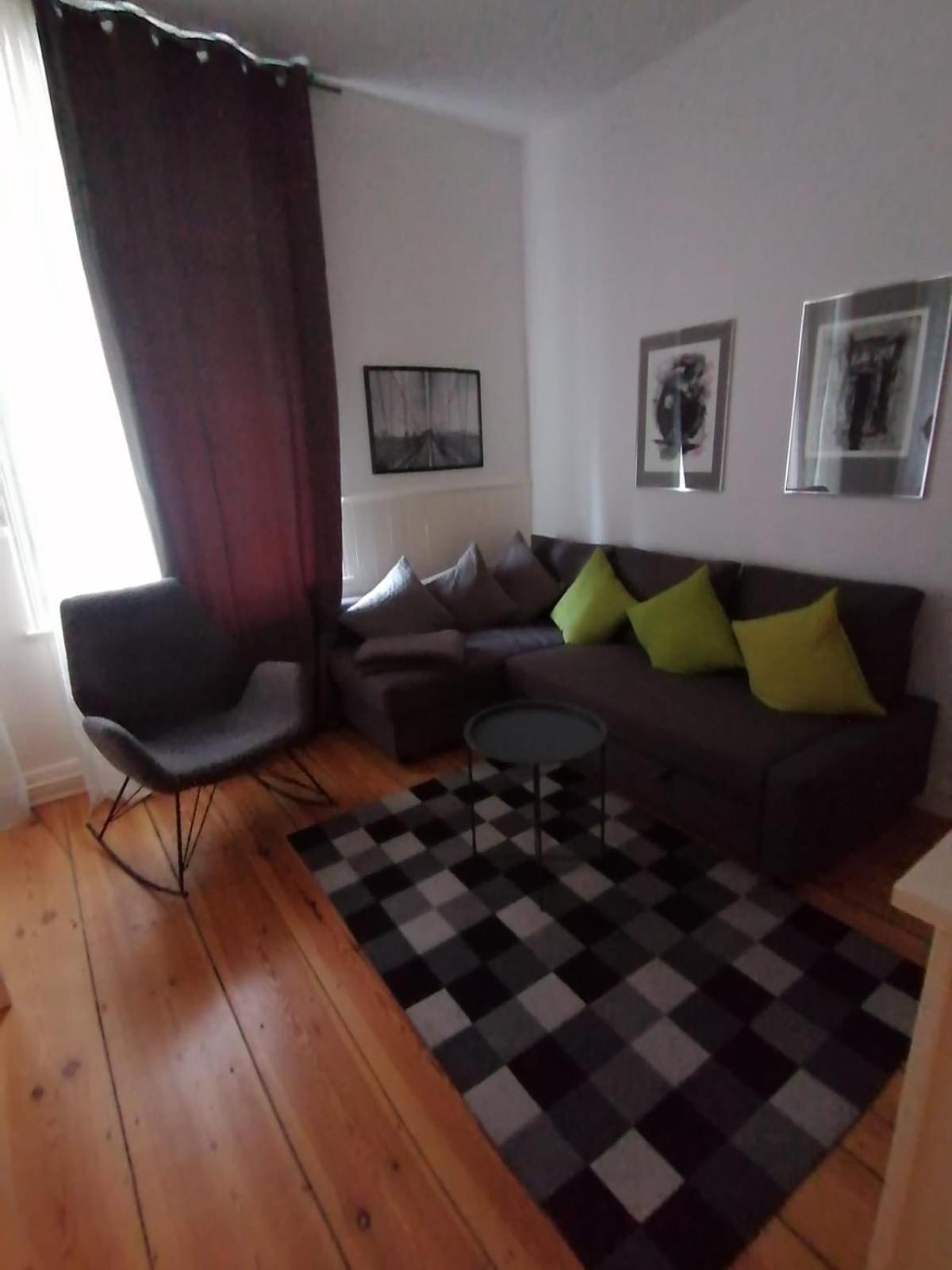 Appartement Wunderschoene 3 Zimmer Wohnung!