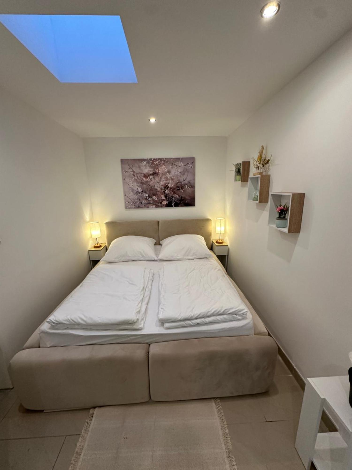 Luxus Wohlfuehloase Airport Holiday home *