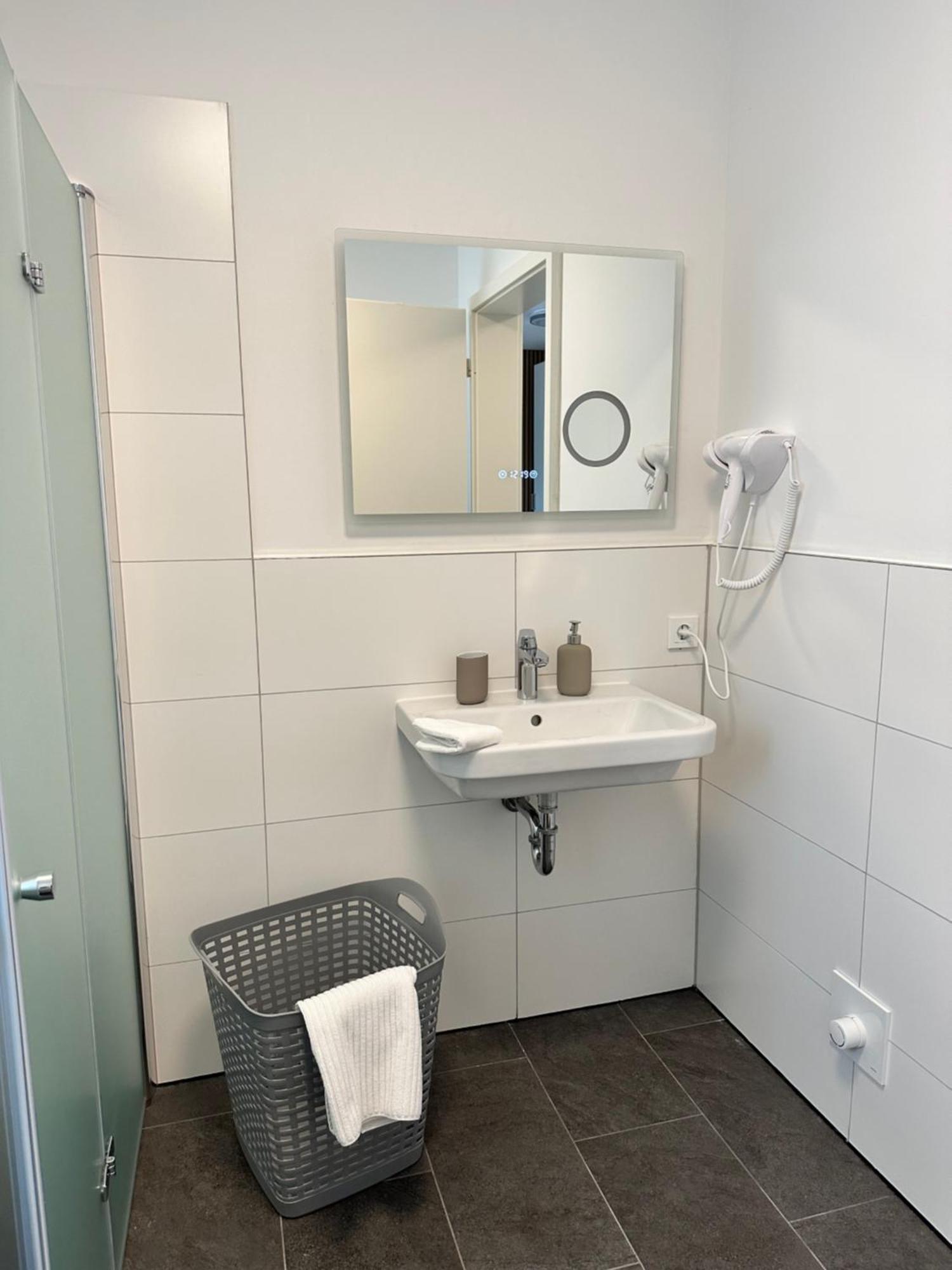 Lagom - An Der Barclays Arena Appartement *