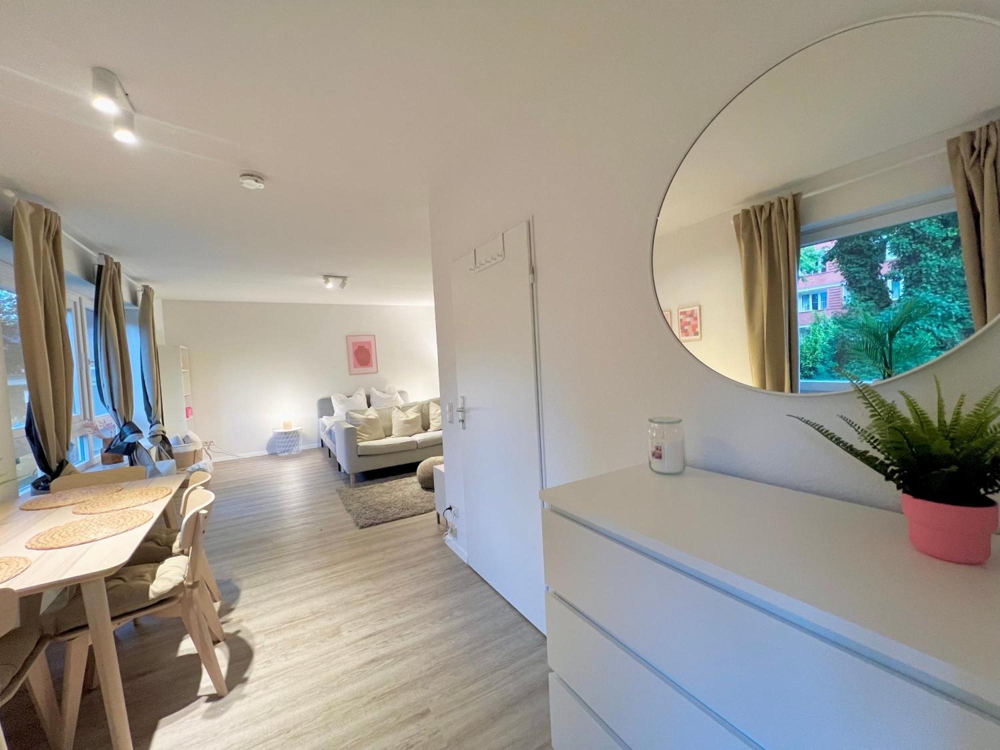 Appartement Kleines, Gemuetliches Helles Im Herzen Hamburgs