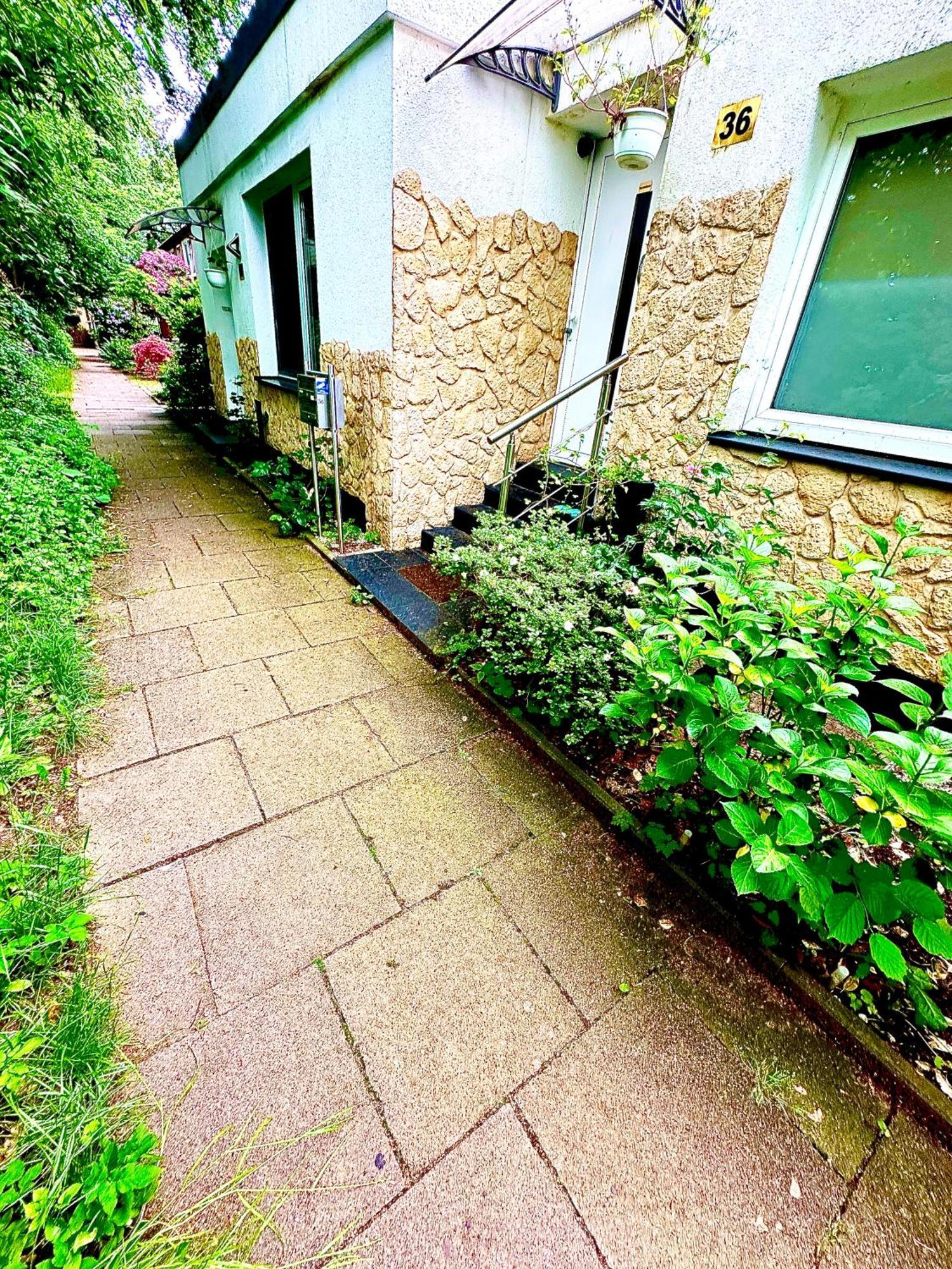 Luxus Wohlfuehloase Airport Holiday home Hamburg