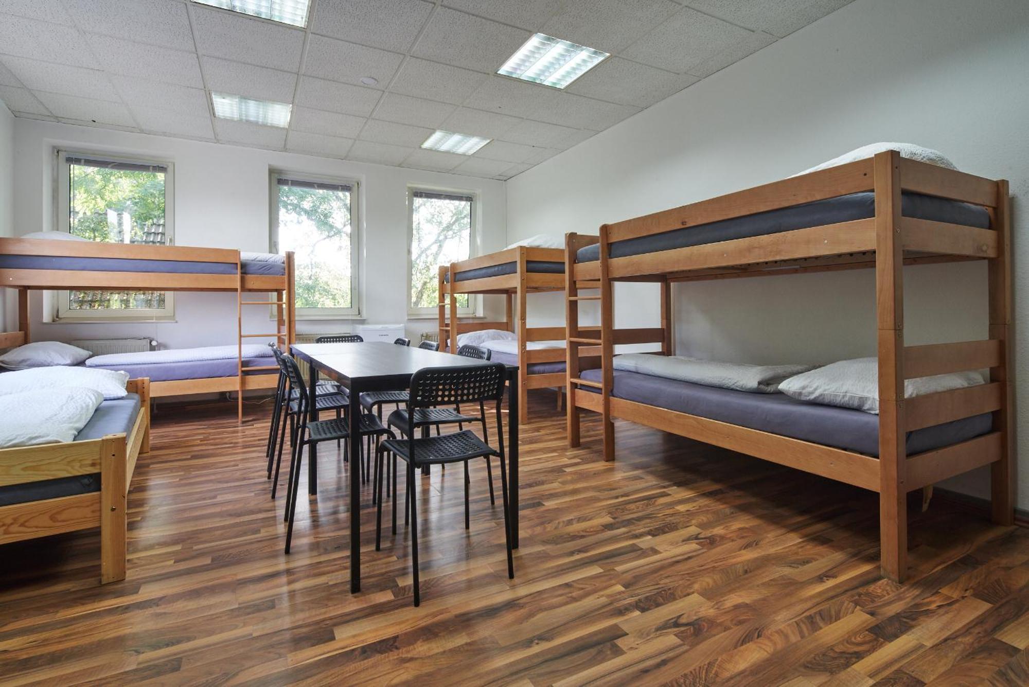 K 357 - Staffboarding - Personal- Und Monteurzimmervermietung Und Vermittlung In Und Umgebung Hostel *