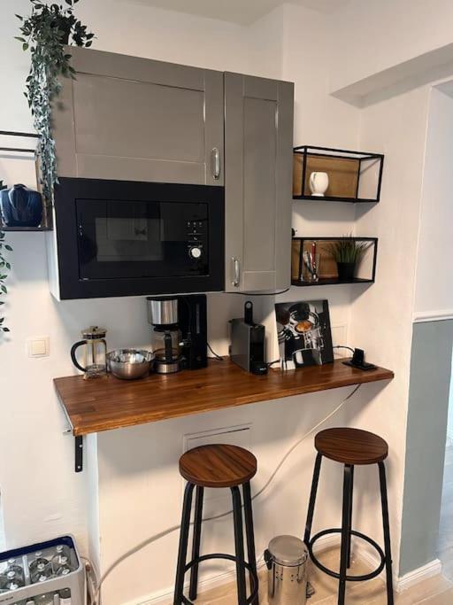 Gemuetliche, Grosse 6-zkb,eg-wohnung Im Herzen Eimsbuettels-2wc&2duschen Appartement