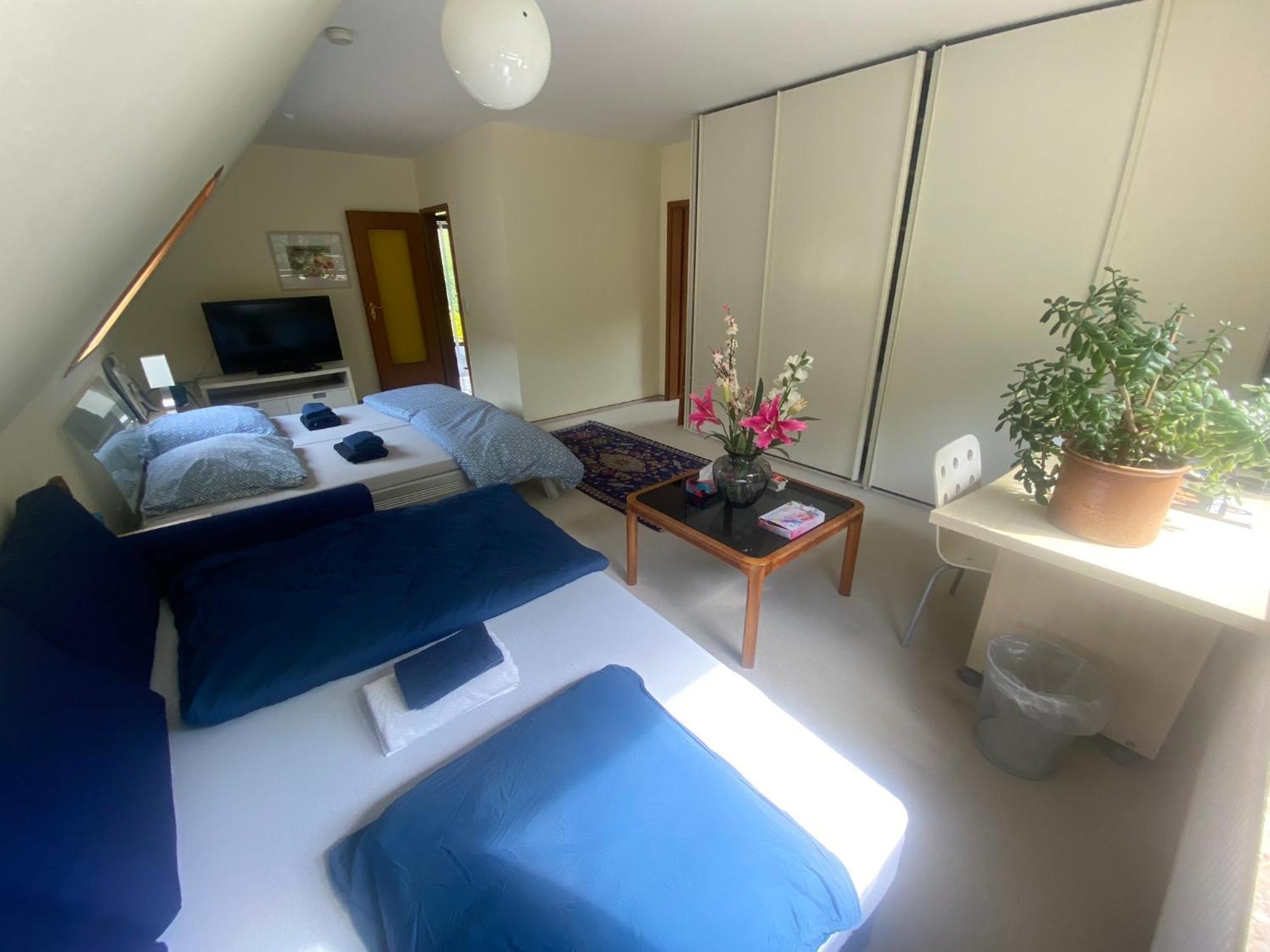 Gartenblick-oase: Obergeschosswohnung In *