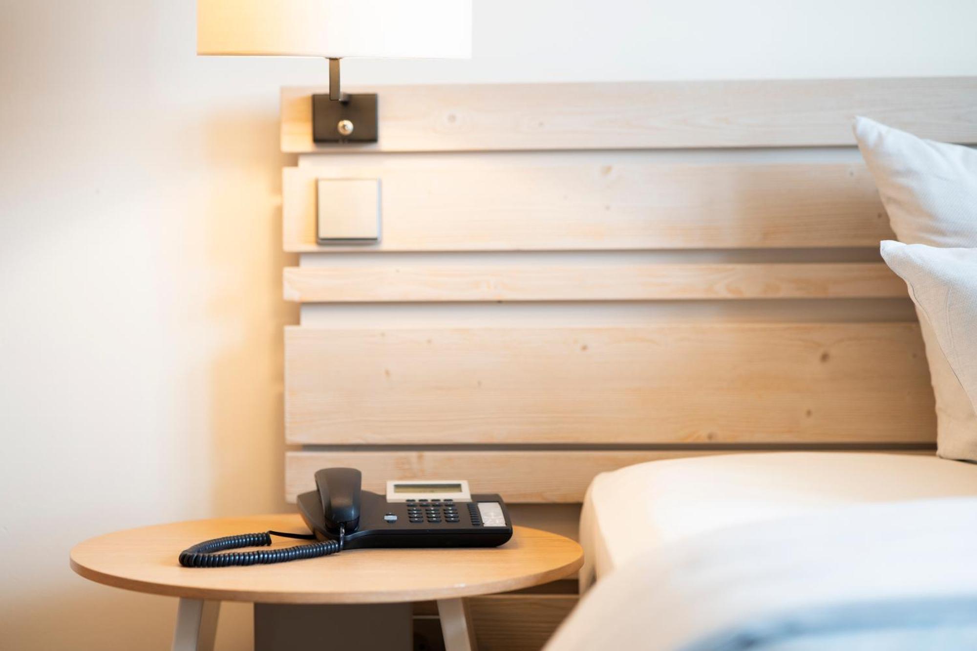 Zollenspieker Fahrhaus Hotel 4*