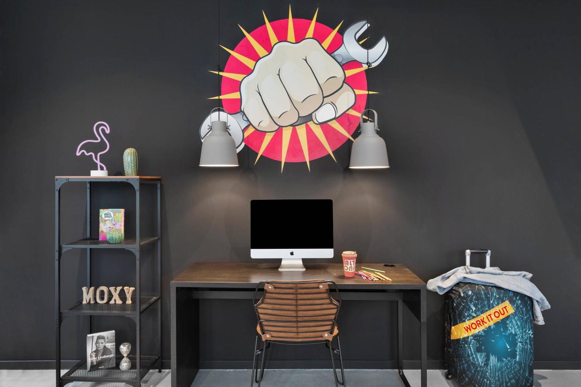 Moxy Altona Hotel 3*