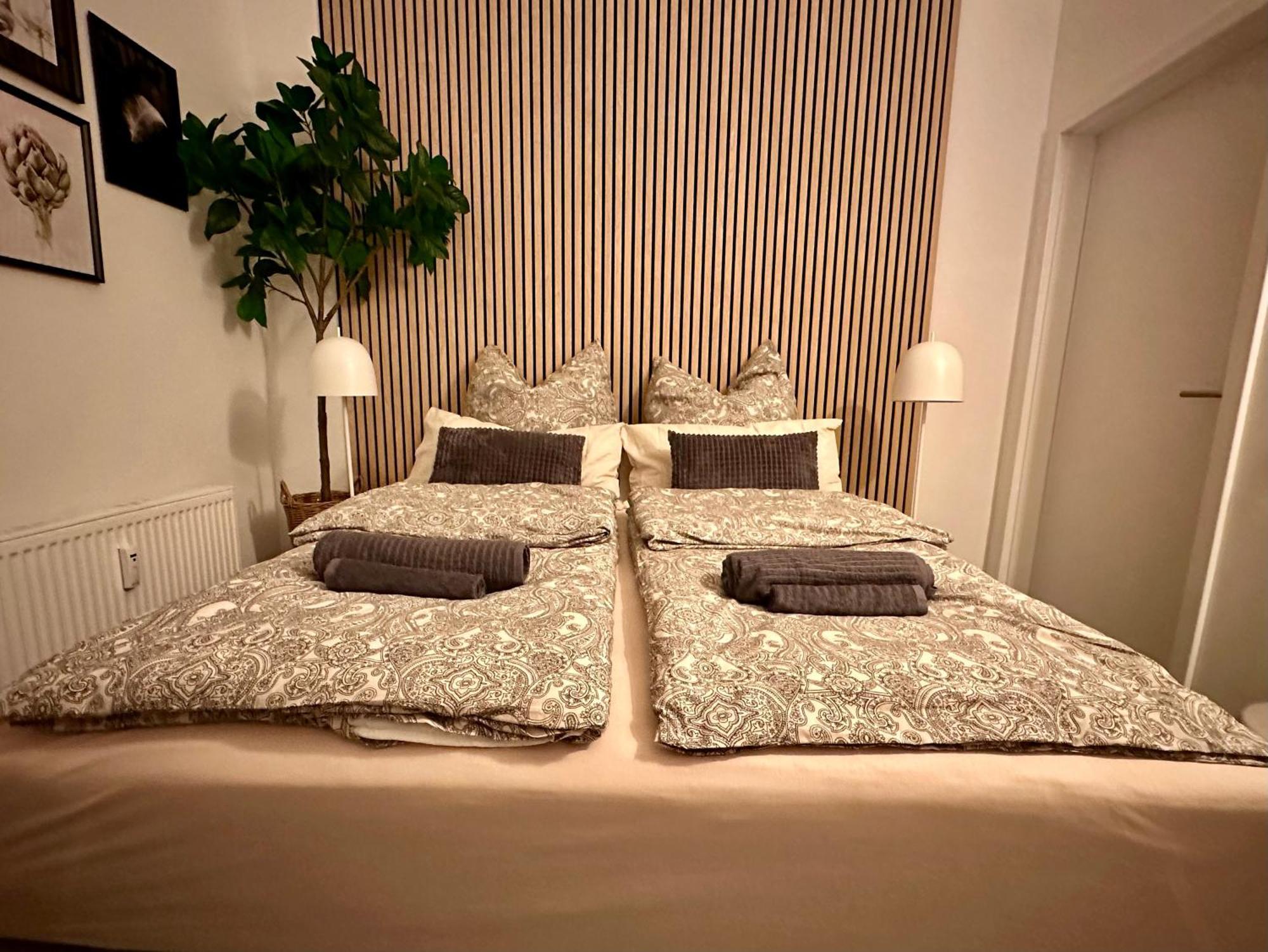 Schoenes Und Gemuetliches Apartment-haus Im Ruhigen Hinterhof *