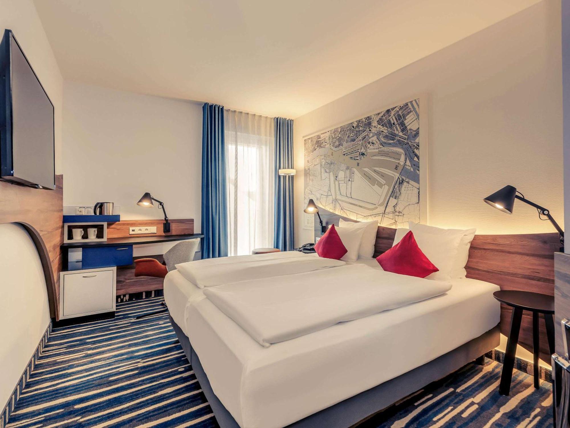 Hotel Mercure Mitte 4*
