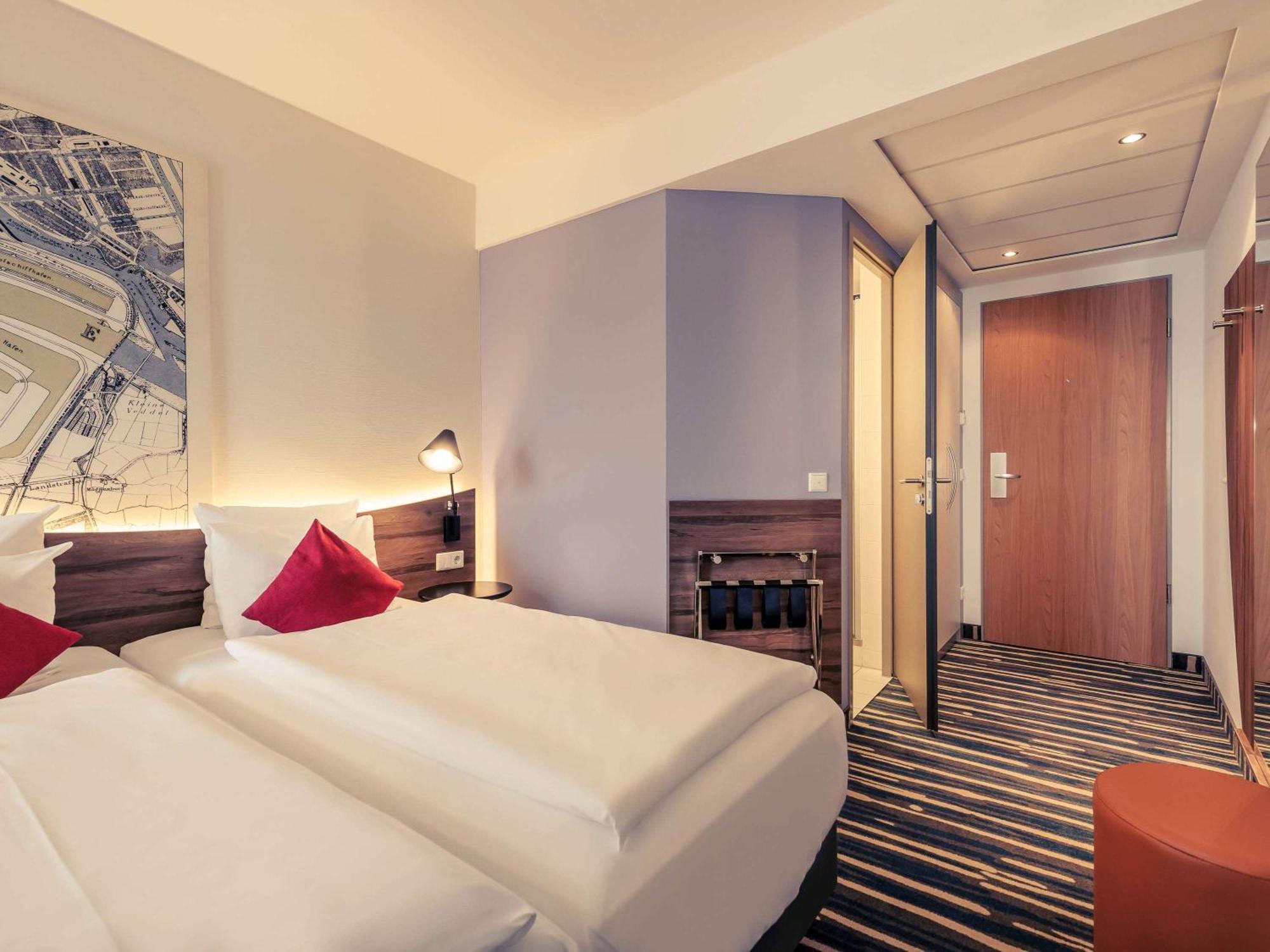 Mercure Mitte 4*