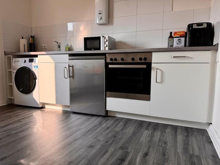 Moderne Altbauwohnung Apartment *