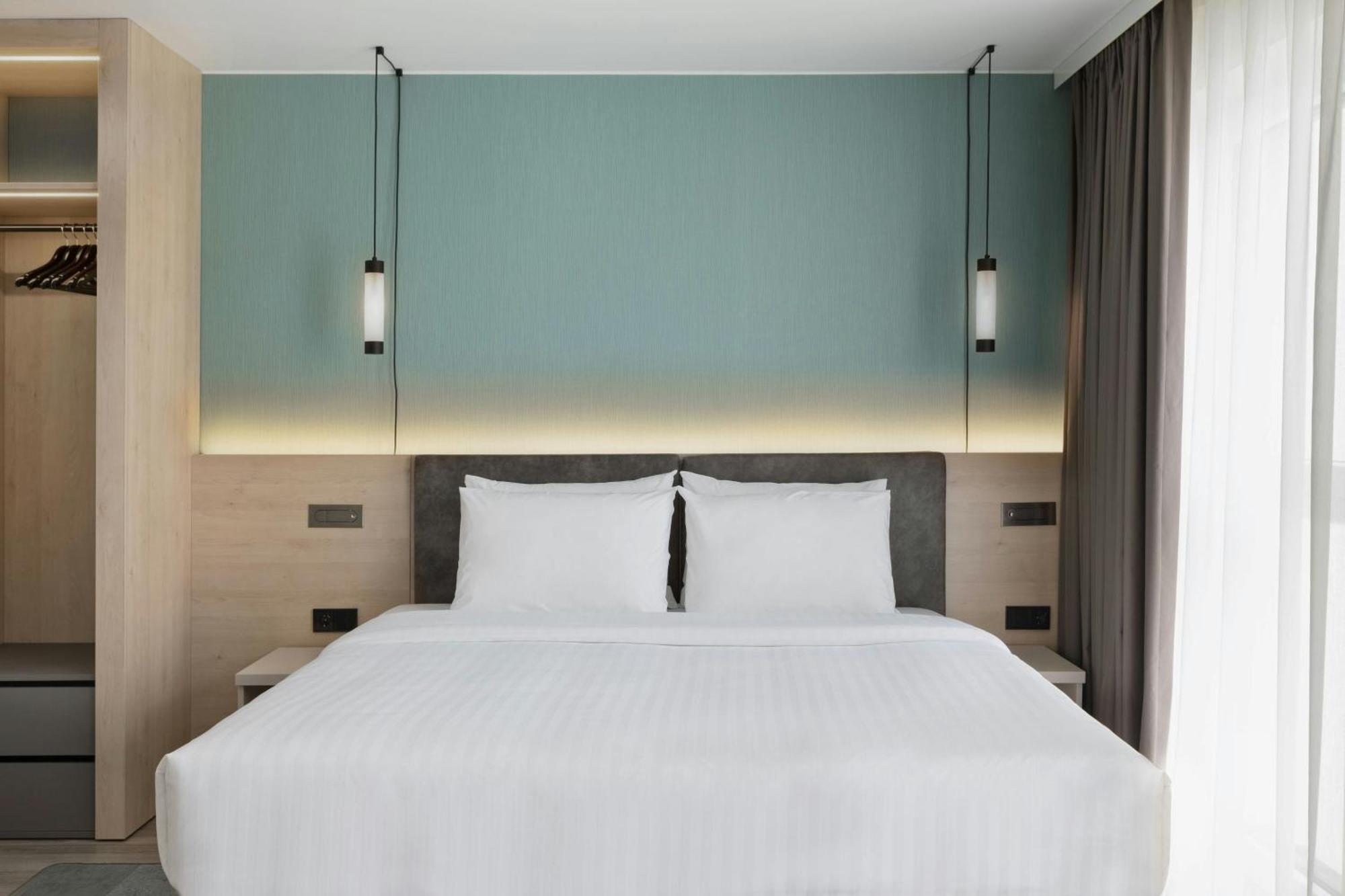 Hotel By Marriott Altona