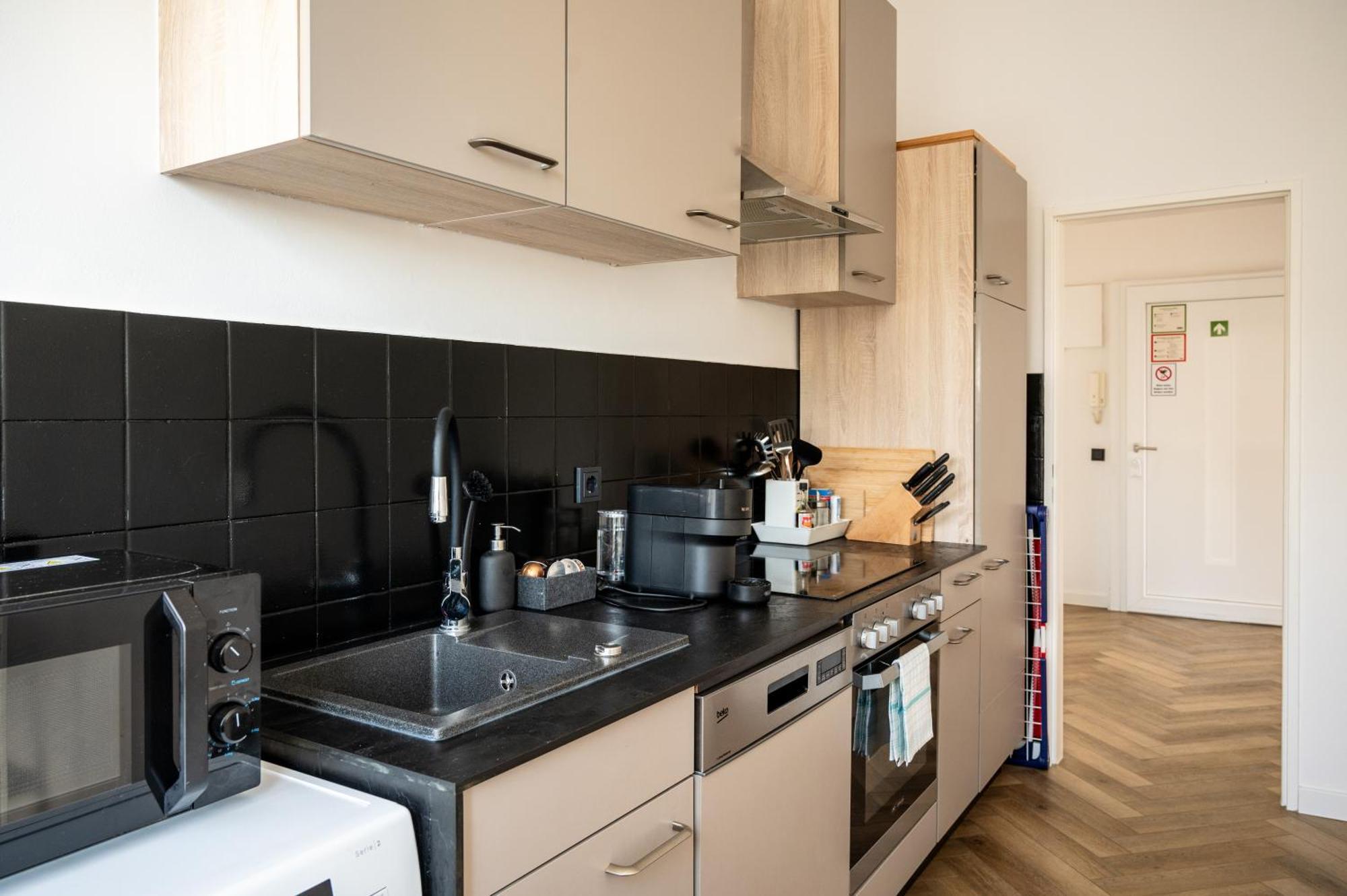 Airport Fuer 4 - Smart Tv - Kueche - Echarger Appartement