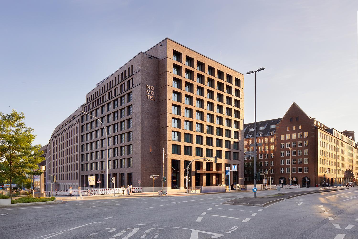 Novotel Station Hotel