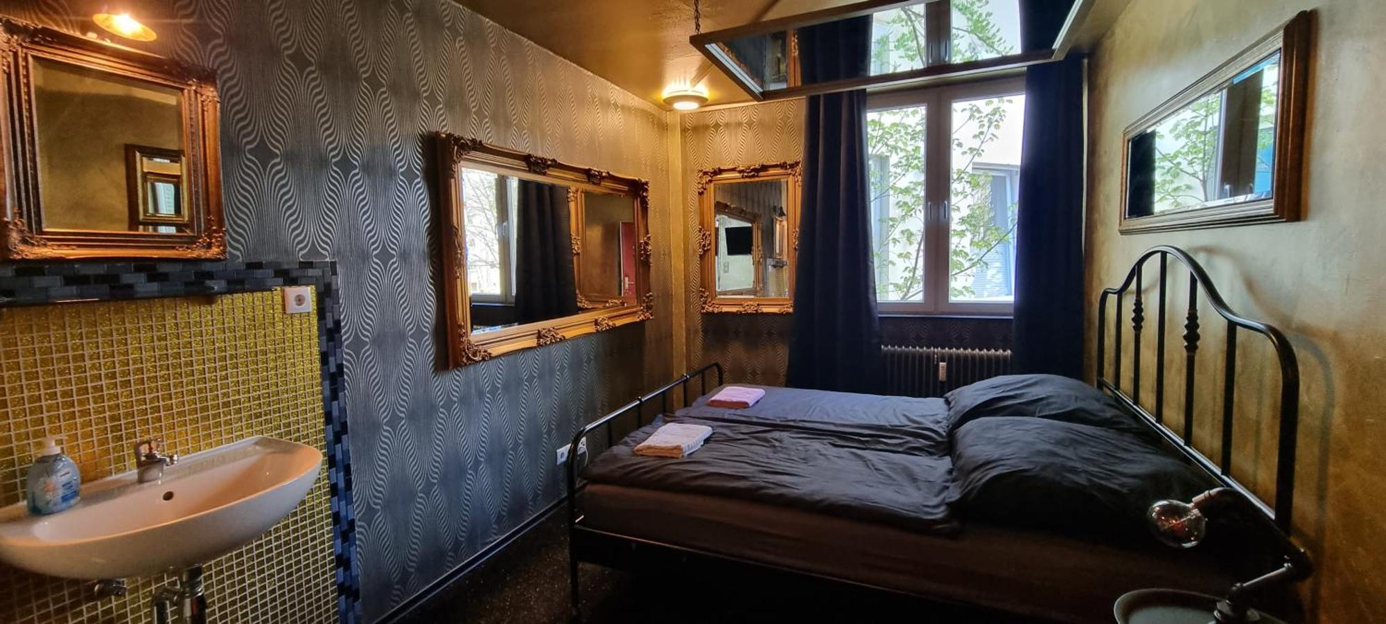 Kiezbude Hostel