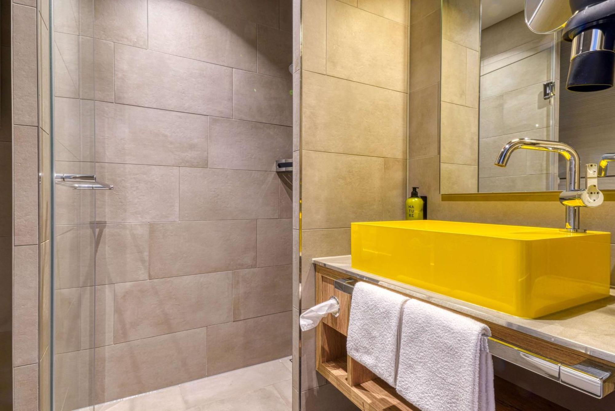 Hotel Vienna House Easy By Wyndham Bergedorf 3*