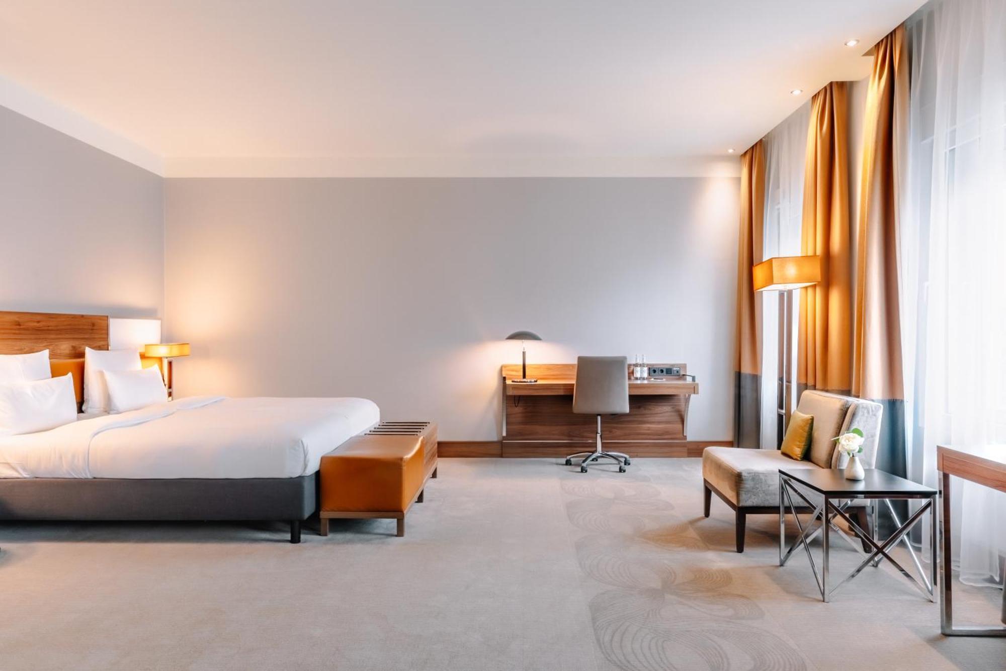 Reichshof 4* Hamburg