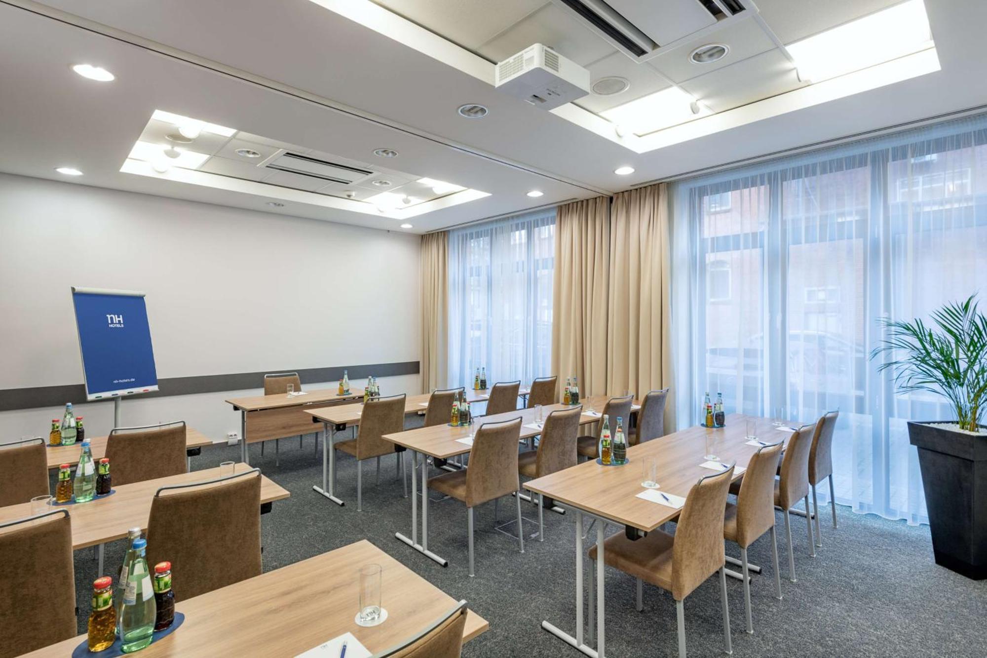 Hotel Nh Altona