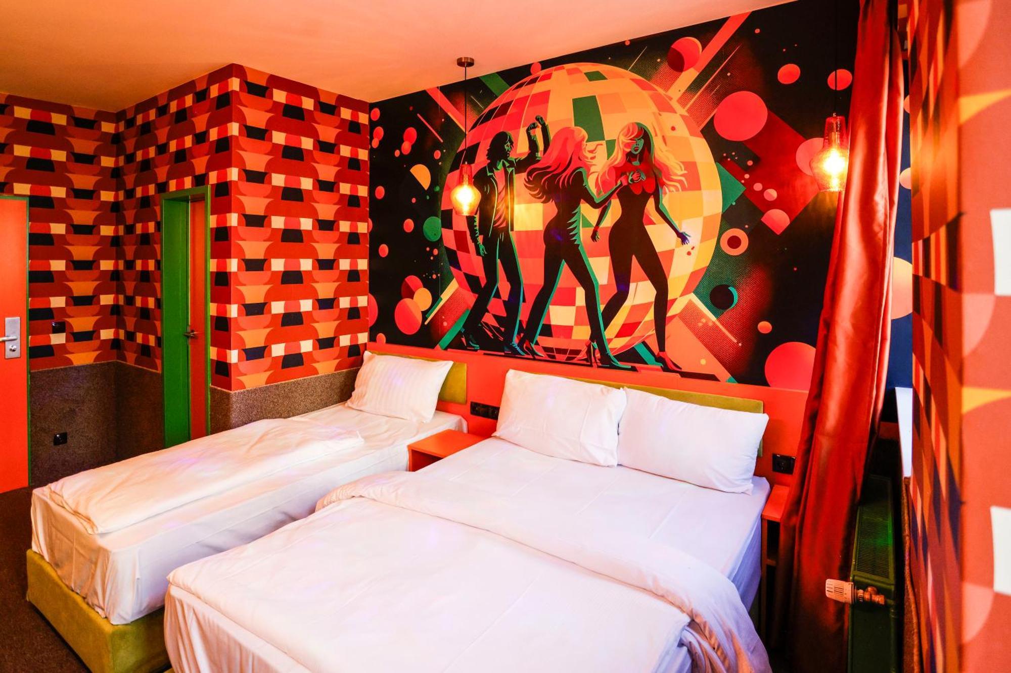 Sleephotels 1970s Hotel *