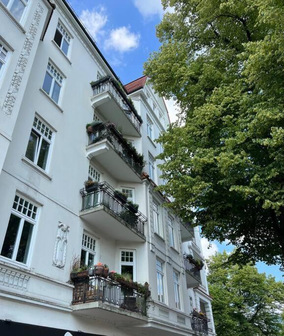 Art Nouveau Penthouse At The Park Hamburg