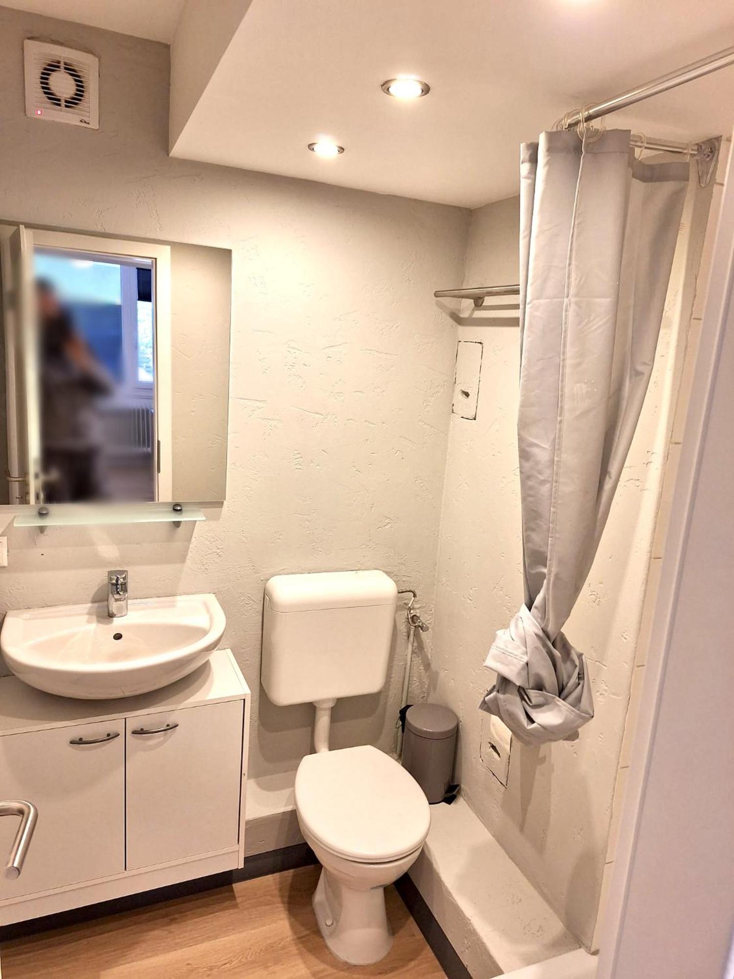 Suesses Kleines Und Zentrales Fuer Zwei Personen Mitten In Apartment *