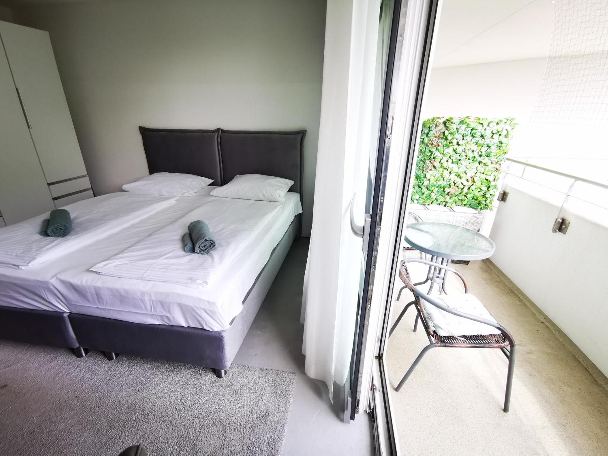 Hh 01 By Rockchair - Superhost Status - Modernes Mit Sonnigem Balkon & Premium Boxspringbetten In Winterhude - Geheimtipp Apartment Hamburg
