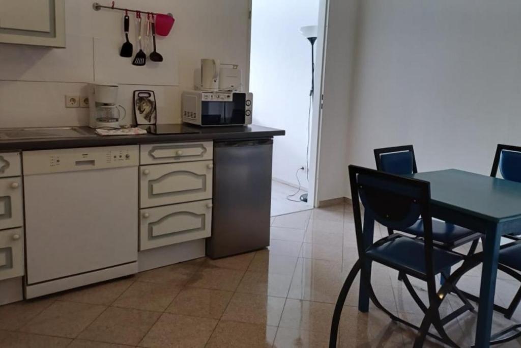 Mehrbett-apartment 7 Citynah, Einfache Ausstattung *