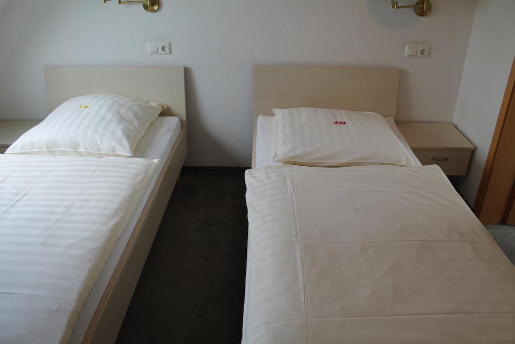 Zur Alten Eiche 3* Hamburg-Harburg