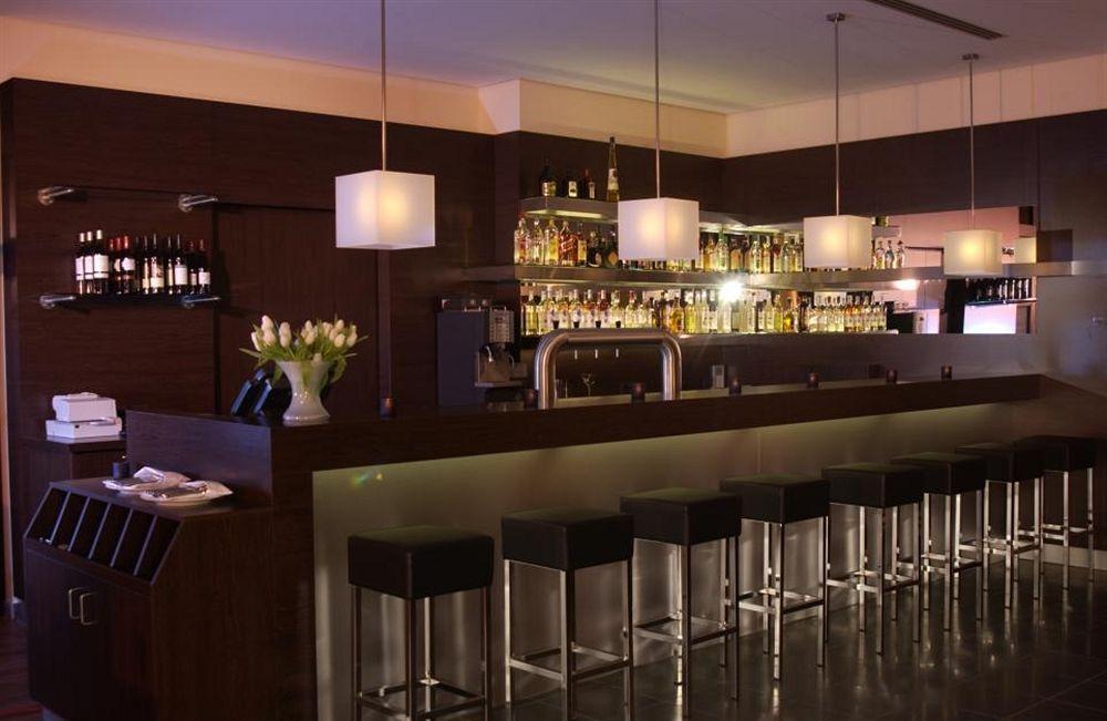 Intercityhotel Hauptbahnhof Hotel