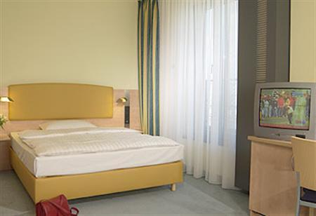 Intercityhotel Hauptbahnhof Hotel