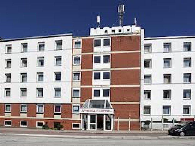 Hotel Plaza Moorfleet 3*