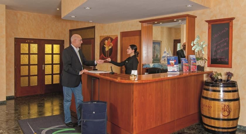 Hotel Itm Deutsches Haus 3*