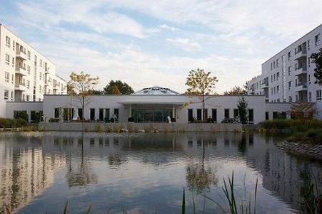 Newlivinghome Residenzhotel Aparthotel 4*