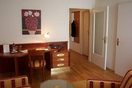 Newlivinghome Residenzhotel 4* Hamburg-Harburg