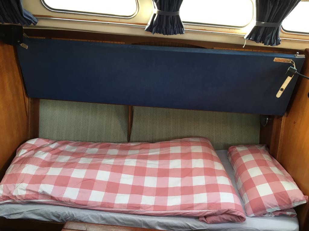 Botel Yacht 