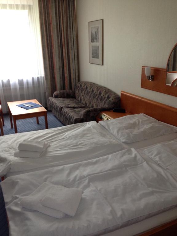 A1 Raststaette & Hamburg-stillhorn Motel 2*
