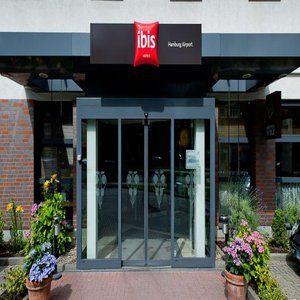 Ibis Airport 3*