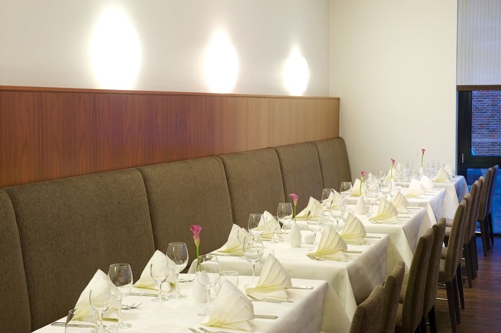 Nh Altona Hotel 4*