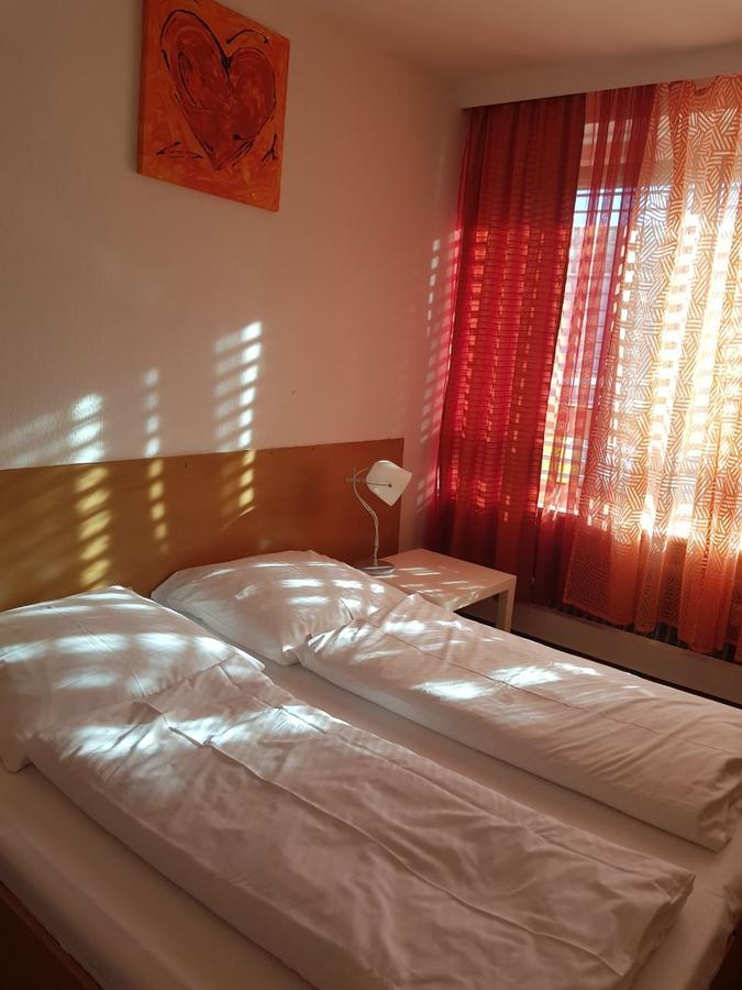 Wandsbek Hotel *
