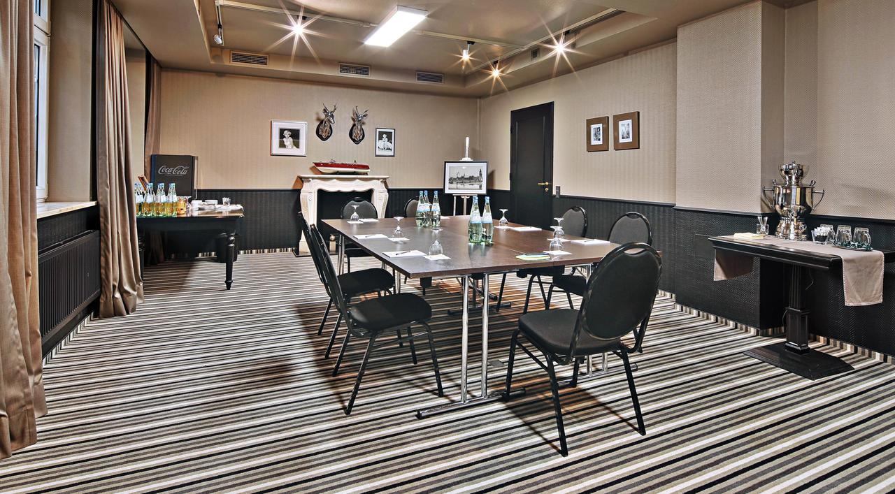 Boutique Poppenbuetteler Hof 4*