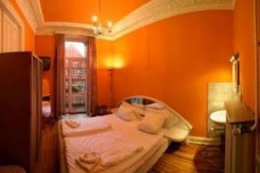 Annenhof Hotel *