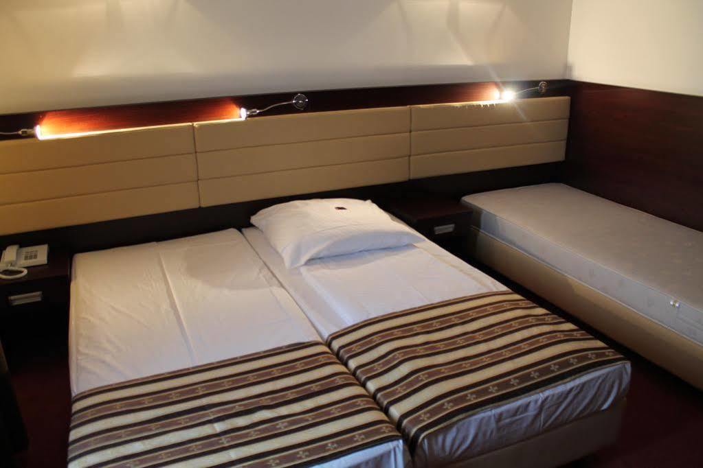 City Hamburg-mitte Hotel 3*