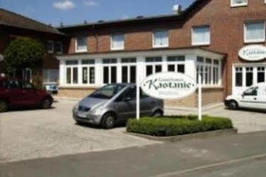 Und 'kastanie' Hotel