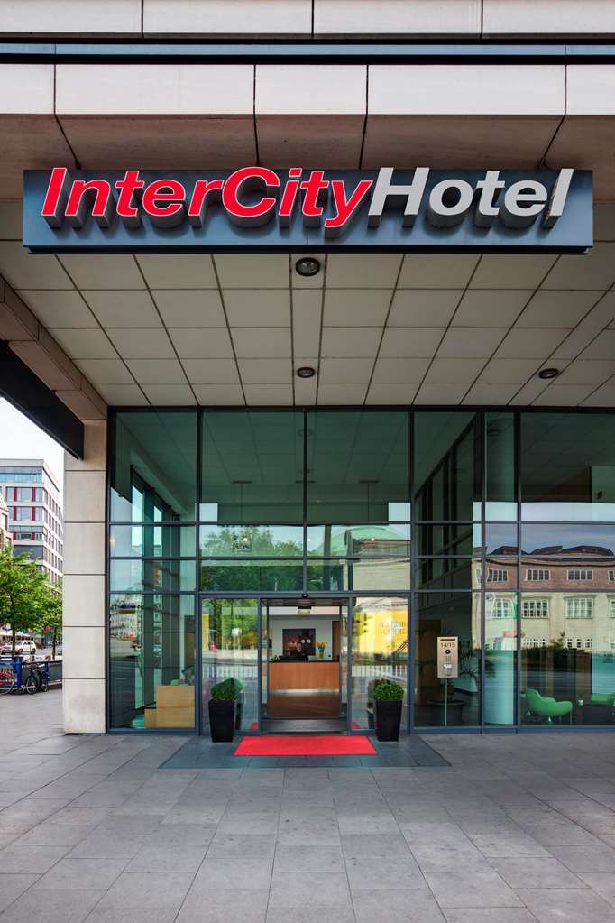 Intercityhotel Hauptbahnhof 4*