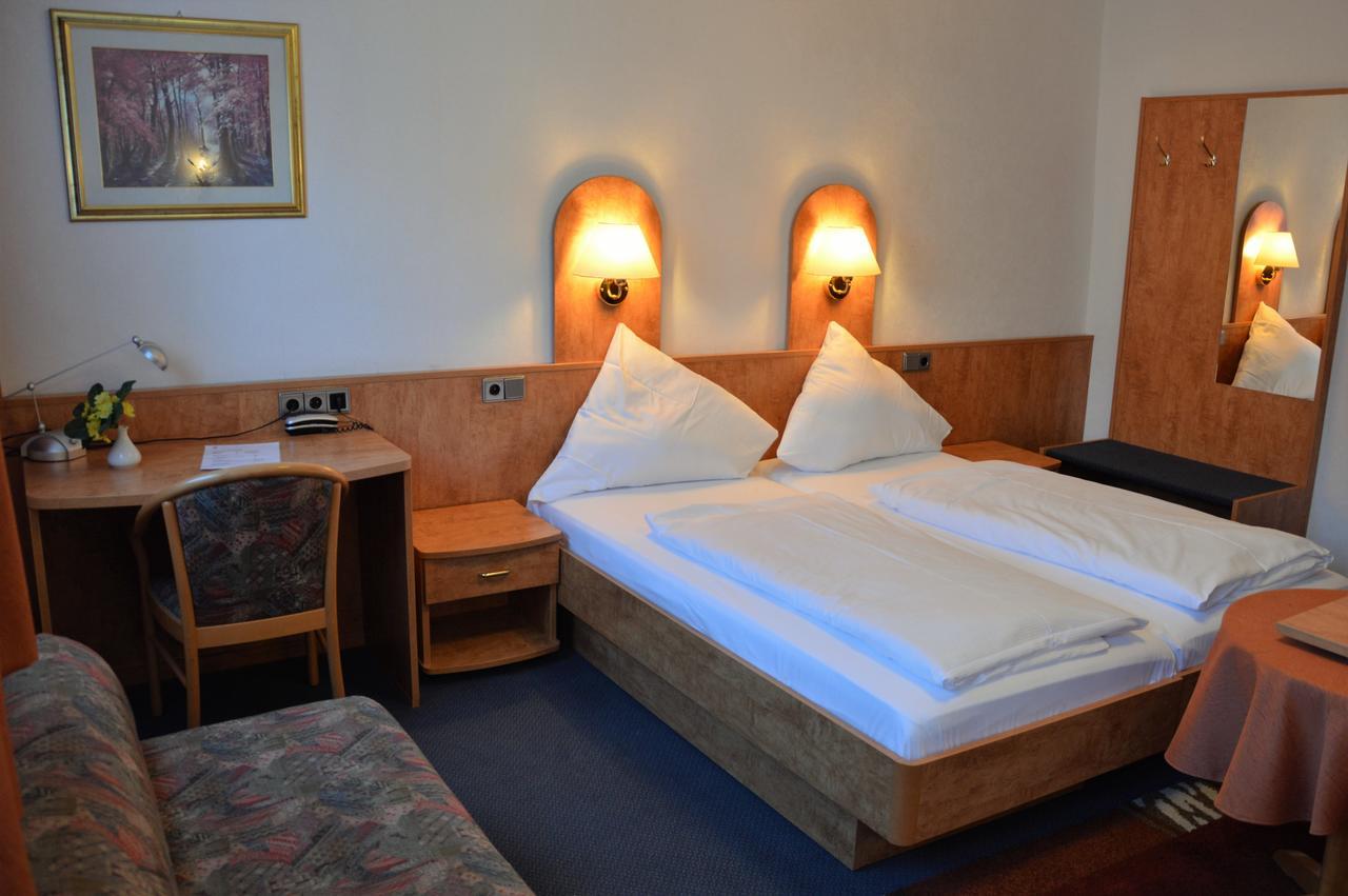 Steens Hotel Hotel