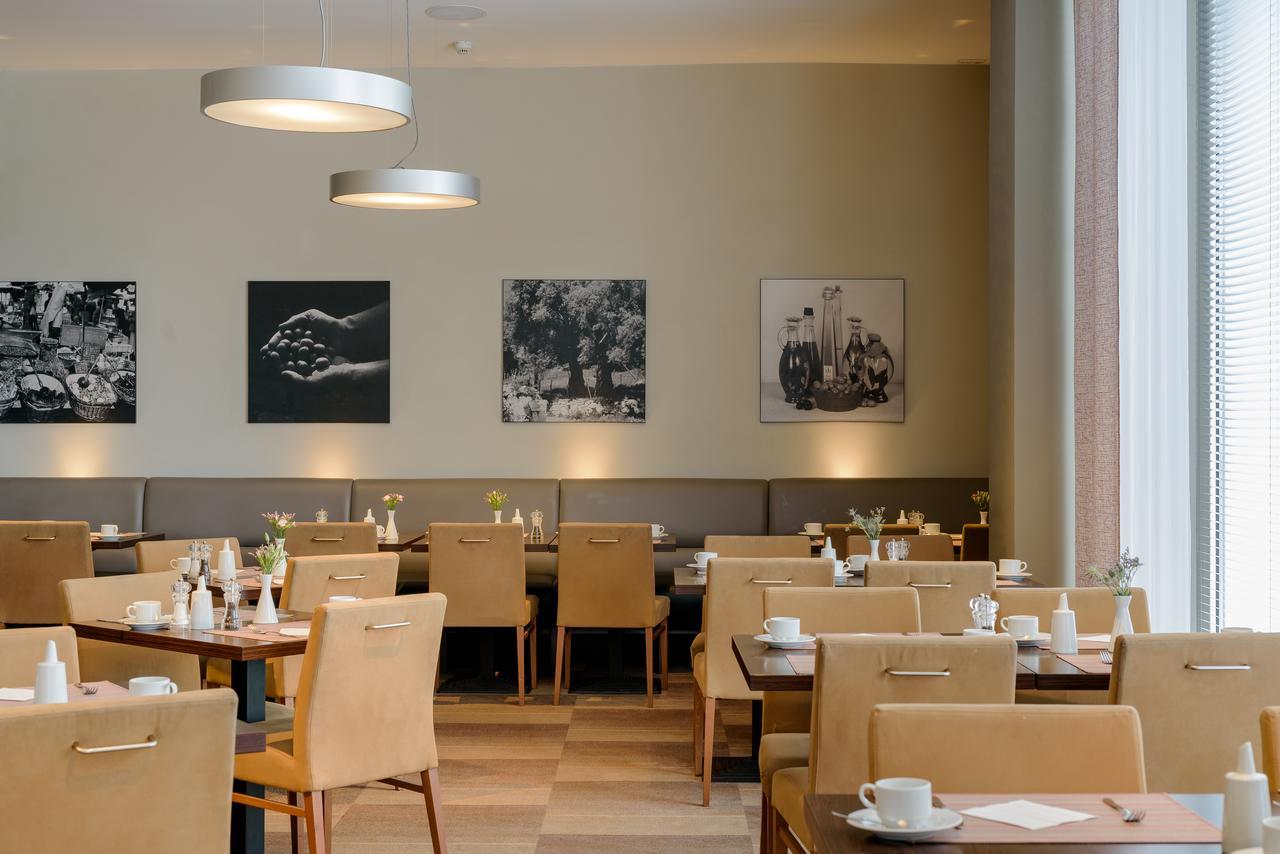 Mercure Mitte 4*
