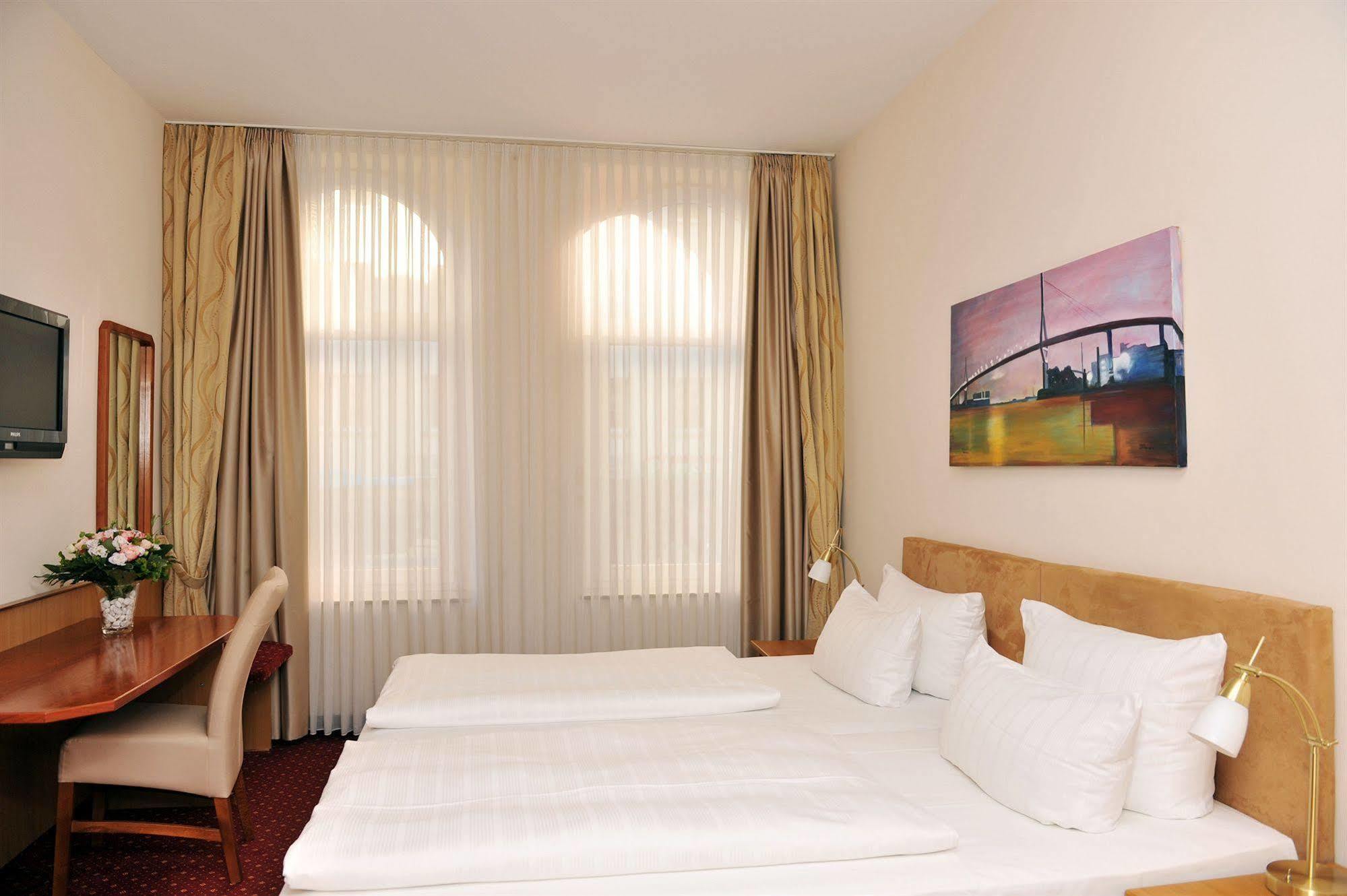 Hotel Fuerst Bismarck Hamburg