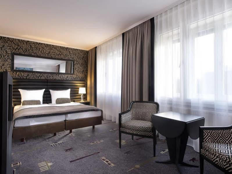 Park Am Berliner Tor Hotel 4*