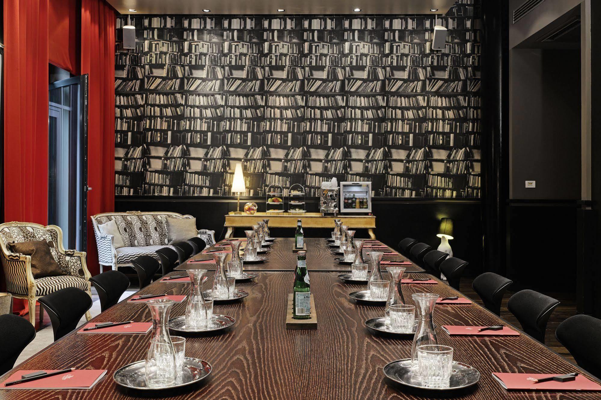Hotel The George