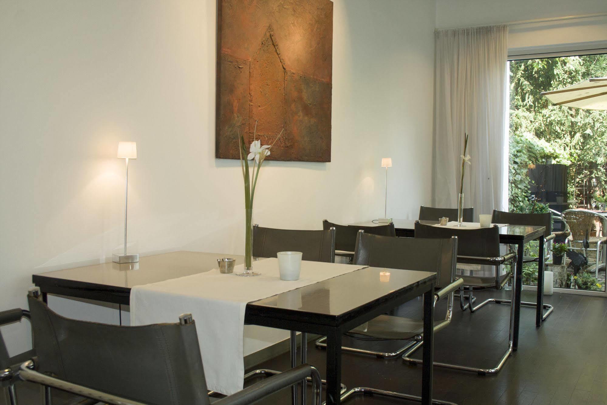 Hotel Aussen Alster