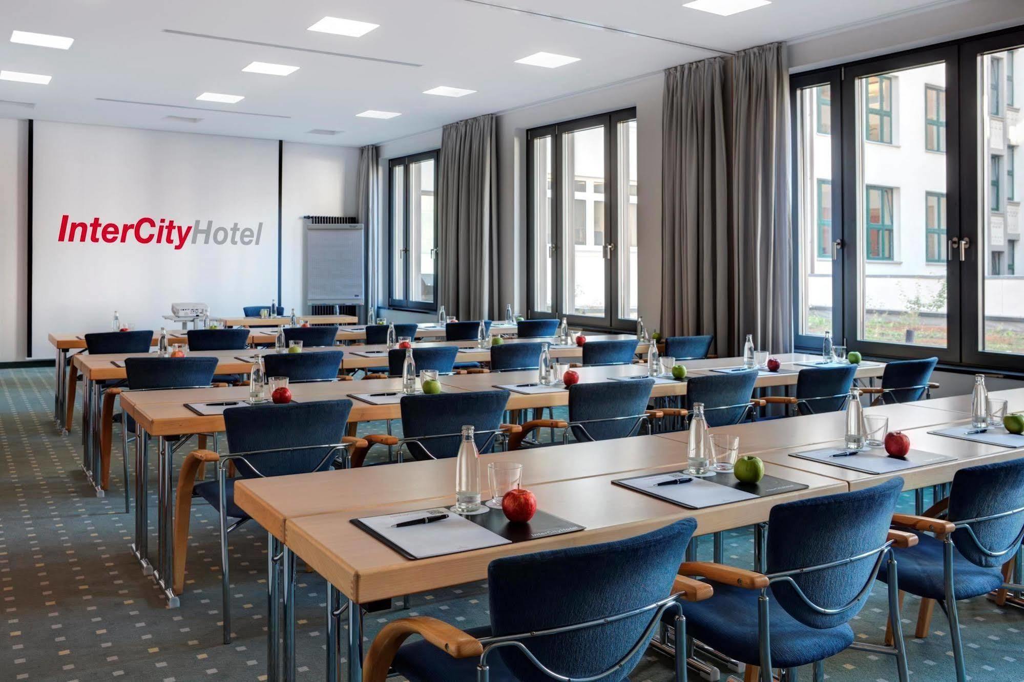 Intercityhotel Hauptbahnhof Hotel